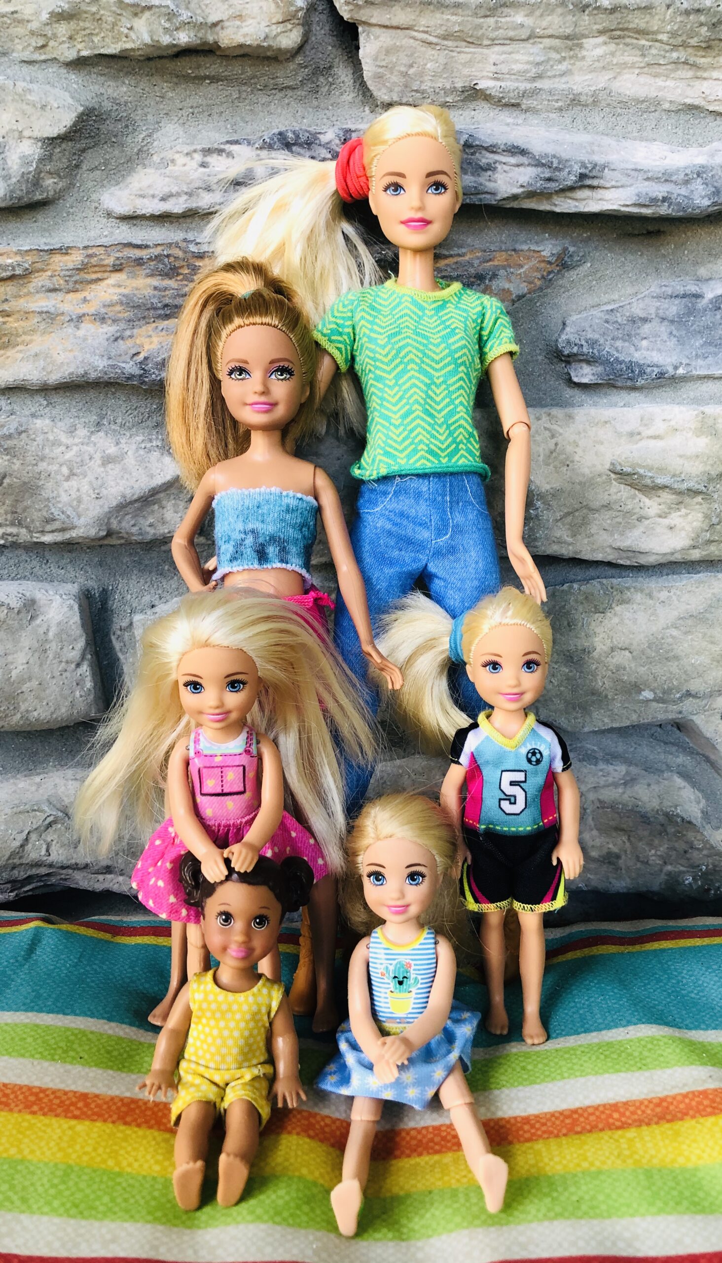 Barbie family hot sale photos